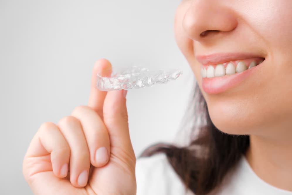 8 Key Differences Between Clear Aligners and Traditional Braces in Medford