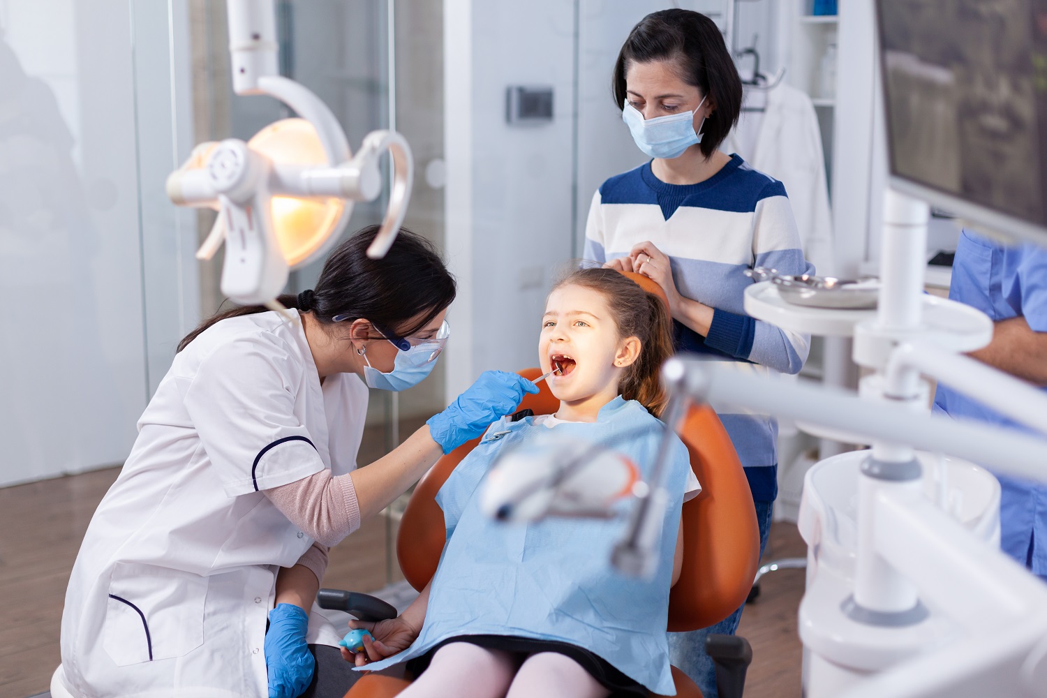 Strong Smiles Start Early: A Parent’s Guide to Modern Preventive Pediatric Dental Care
